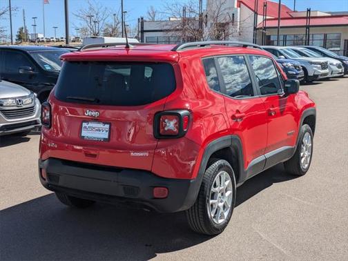 2023 Jeep Renegade Latitude