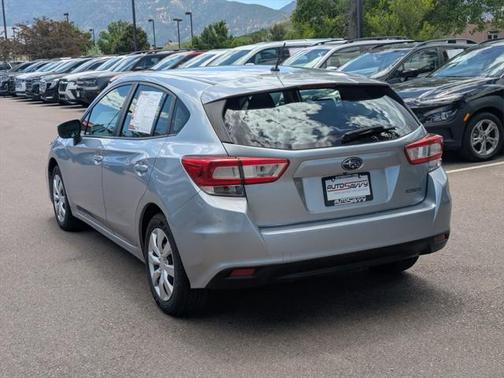 2019 Subaru Impreza 2.0i
