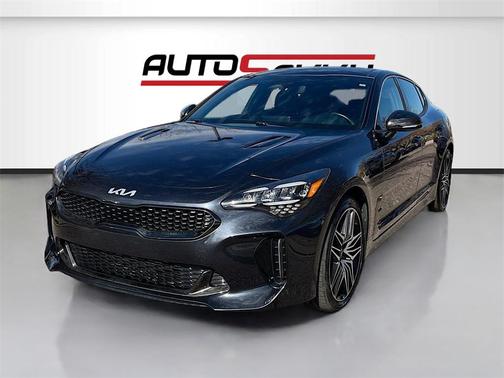 2022 Kia Stinger GT1