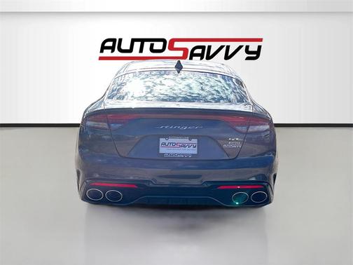 2022 Kia Stinger GT1