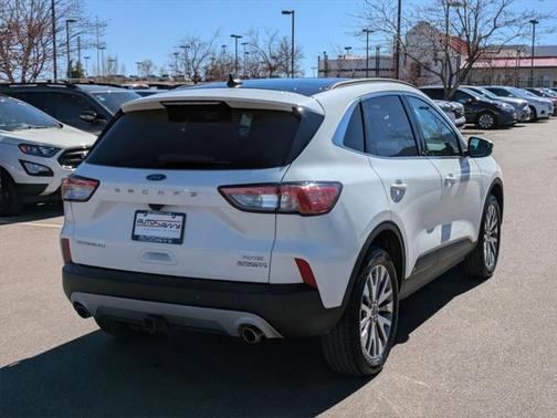 2022 Ford Escape Titanium