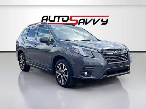 Magnetite Gray Metallic 2023 Subaru Forester Limited