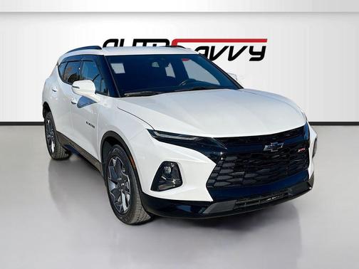 Iridescent Pearl Tricoat 2021 Chevrolet Blazer RS