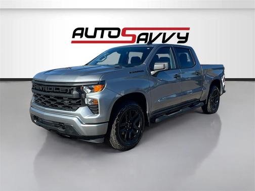 2025 Chevrolet Silverado 1500 Custom
