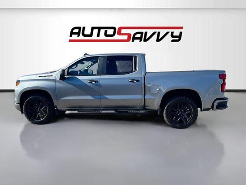 Sterling Gray Metallic 2025 Chevrolet Silverado 1500 Custom