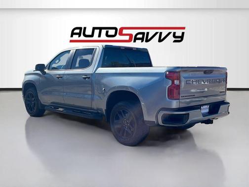 Sterling Gray Metallic 2025 Chevrolet Silverado 1500 Custom