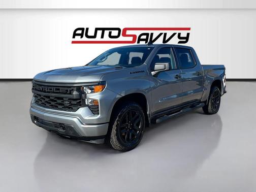 Sterling Gray Metallic 2025 Chevrolet Silverado 1500 Custom
