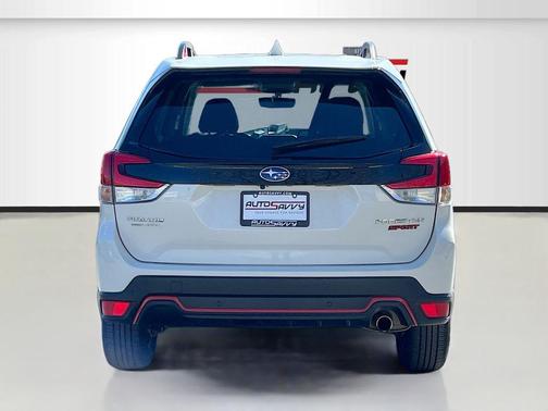Crystal White Pearl 2023 Subaru Forester Sport