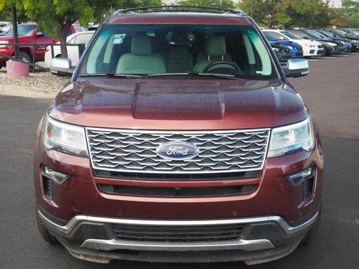Photo 2 of 31 of 2018 Ford Explorer Platinum