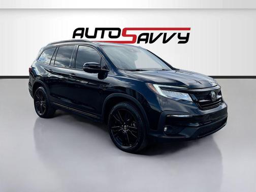 Crystal Black Pearl 2020 Honda Pilot AWD Black Edition
