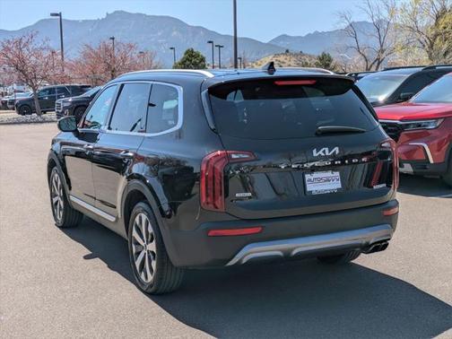 2022 Kia Telluride S