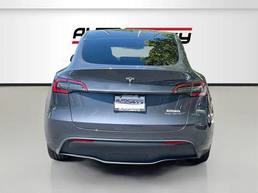 Gray 2023 Tesla Model Y Long Range Dual Motor All-Wheel Drive