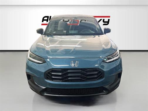2025 Honda HR-V AWD Sport