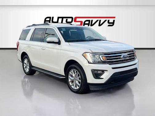 Star White Metallic Tri-Coat 2021 Ford Expedition XLT