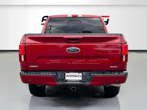 Ruby Red Metallic Tinted Clearcoat 2019 Ford F-150 Lariat