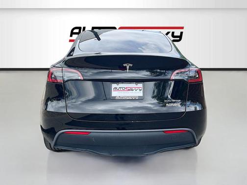 Solid Black 2024 Tesla Model Y Long Range Dual Motor All-Wheel Drive