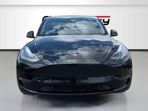 Solid Black 2024 Tesla Model Y Long Range Dual Motor All-Wheel Drive