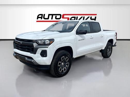 Summit White 2024 Chevrolet Colorado Z71