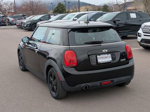 2015 MINI Hardtop Cooper