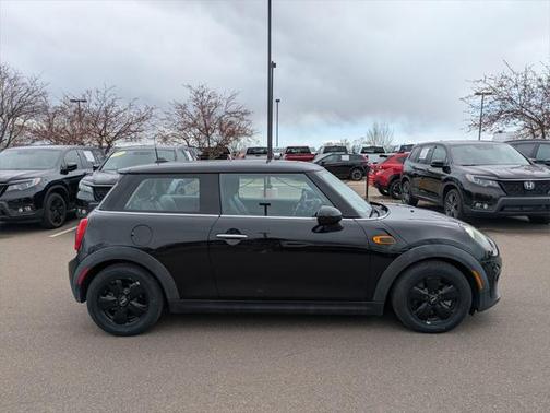 2015 MINI Hardtop Cooper