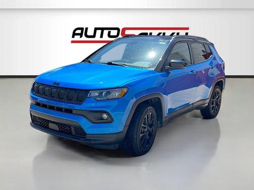 Laser Blue Pearlcoat 2022 Jeep Compass Latitude