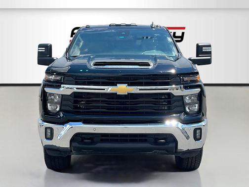 Black 2025 Chevrolet Silverado 3500 LT