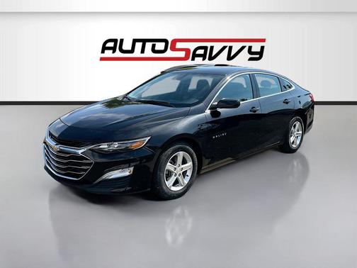 Mosaic Black Metallic 2024 Chevrolet Malibu 1LS