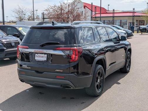2023 GMC Acadia AWD AT4