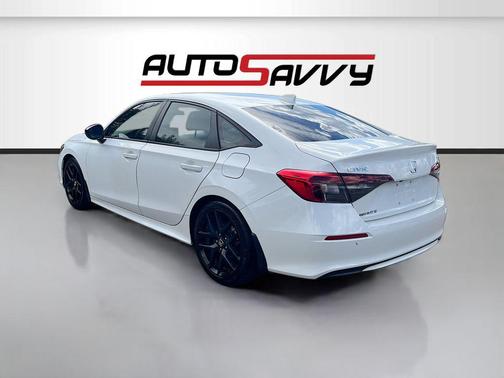 Platinum White Pearl 2025 Honda Civic Sport
