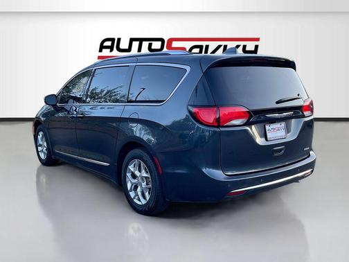 Maximum Steel Metallic Clearcoat 2020 Chrysler Pacifica Limited