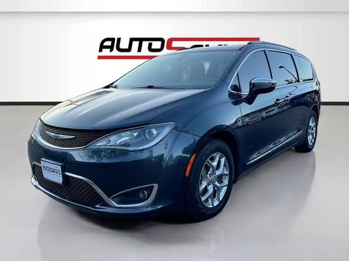 Maximum Steel Metallic Clearcoat 2020 Chrysler Pacifica Limited