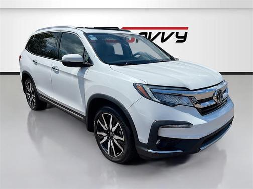 2022 Honda Pilot Touring 8-Passenger