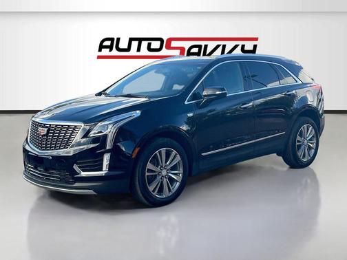 Stellar Black Metallic 2024 Cadillac XT5 Premium Luxury