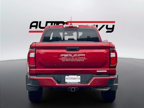 Volcanic Red Tintcoat 2023 GMC Canyon Elevation
