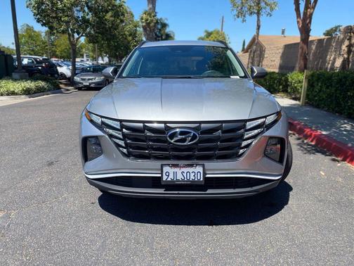 Shimmering Silver 2024 Hyundai TUCSON SEL