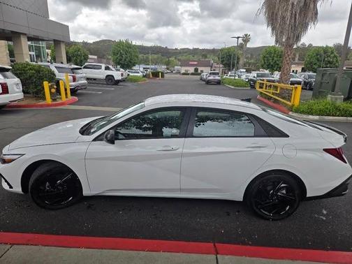 2026 Hyundai ELANTRA Sport