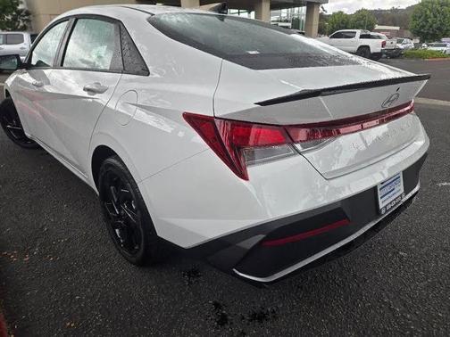 2026 Hyundai ELANTRA Sport