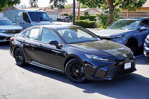 Midnight Black Metallic 2025 Toyota Camry SE
