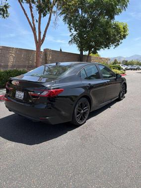 Midnight Black Metallic 2025 Toyota Camry SE