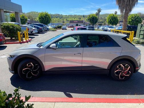 Cyber Gray 2024 Hyundai IONIQ 5 SEL