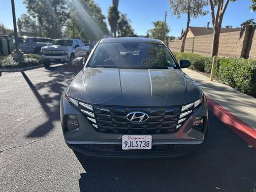 2024 Hyundai TUCSON SE