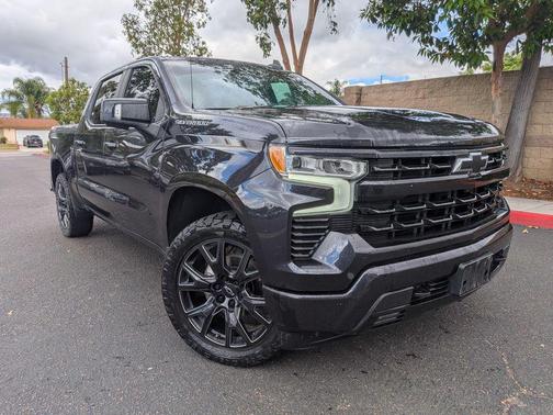Dark Ash Metallic 2022 Chevrolet Silverado 1500 RST