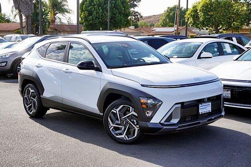 Atlas White 2026 Hyundai KONA SEL Premium