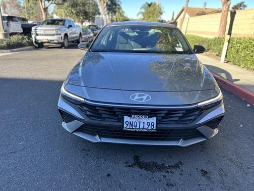 2025 Hyundai ELANTRA HEV SEL Sport