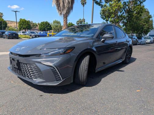 Underground 2025 Toyota Camry SE