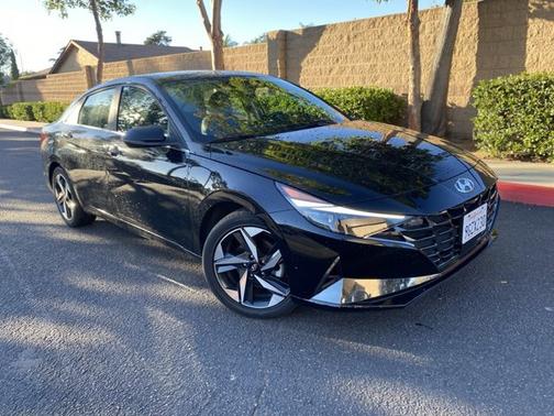 2023 Hyundai ELANTRA HEV Limited