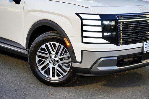 2026 Hyundai PALISADE SEL Premium