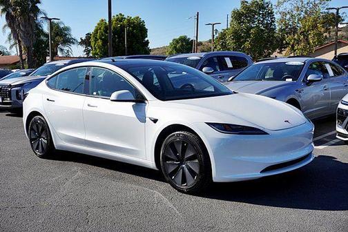 Pearl White Multi-Coat 2025 Tesla Model 3 Long Range