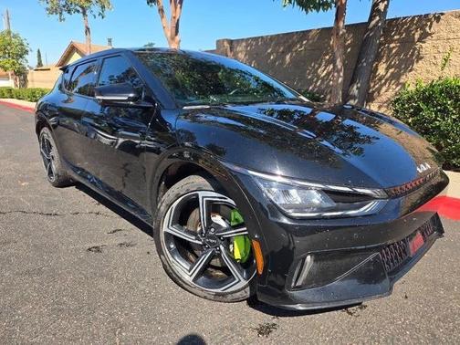 Aurora Black Pearl 2023 Kia EV6 GT