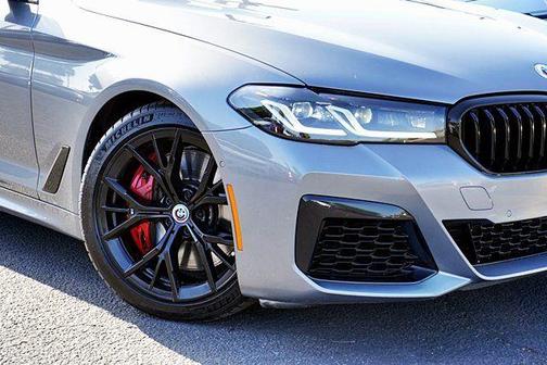 Skyscraper Gray Metallic 2023 BMW M550 i Xdrive